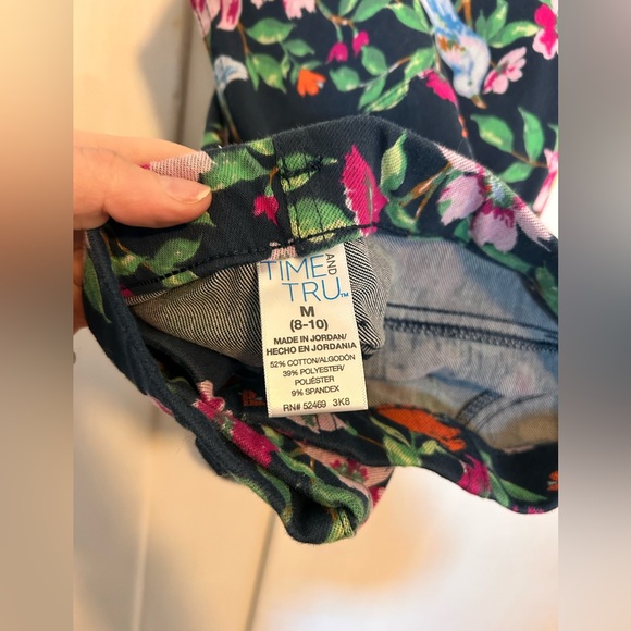 Patterned pants - Picture 2 of 3